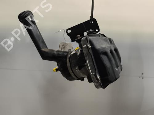 Used Steering pump PEUGEOT 308 I (4A_, 4C_) 1.6 HDi (109 hp) 25701443