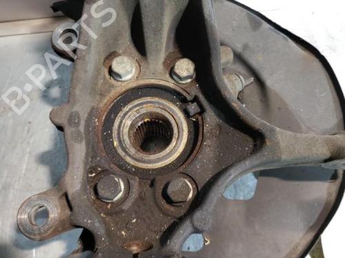 Used Right front steering knuckle Right front steering knuckle RENAULT KADJAR (HA_, HL_) 1.5 BLUE dCi 115 (HLA6) (116 hp) 21700219 21700219