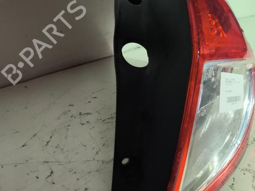 Farolim direito Farolim direito RENAULT CLIO III (BR0/1, CR0/1) 1.5 dCi (75 hp) 33843175 33843175