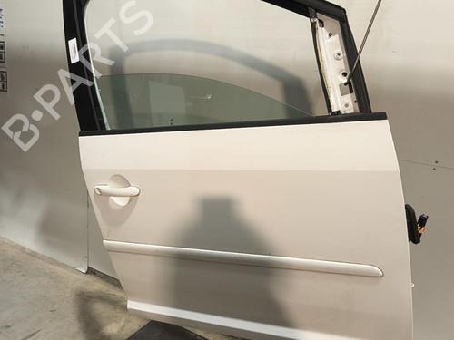 right-front-door-vw-touran-1t3-2010-2011-2012-2013-2014-2015-2016-32720941 main image