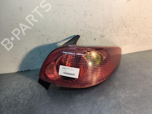Used Right taillight PEUGEOT 206 Hatchback (2A/C) 1.4 HDi eco 70 (68 hp) 29733190