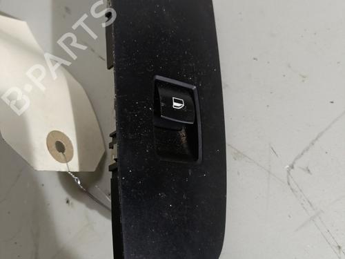 Used Right front window switch Right front window switch BMW 1 (E87) 118 d (143 hp) 26156102 26156102