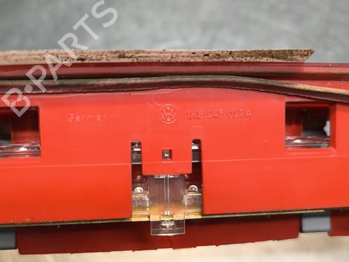 Third brake light VW GOLF V (1K1) 1.9 TDI | BP32997371L11 - Image 3