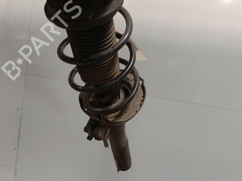 Used Right front shock absorber VW GOLF VII (5G1, BQ1, BE1, BE2) 1.6 TDI (105 hp) 29003564