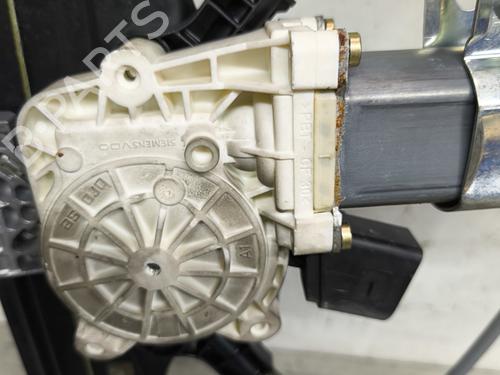 Front right window mechanism BMW 5 (E60) 530 d | BP30647049C23 - Image 3