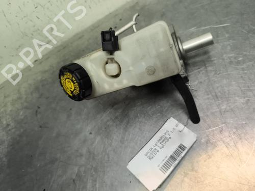 brake-master-cylinder-dacia-duster-hs_-2010-2011-2012-2013-2014-2015-2016-2017-2018-32994266 main image