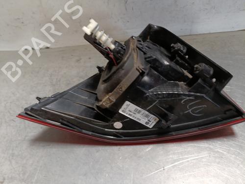 Used Right taillight Right taillight VW GOLF VII (5G1, BQ1, BE1, BE2) 1.6 TDI (105 hp) 29003532 29003532