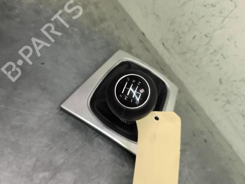 Used Shift knob AUDI A3 Sportback (8PA) 1.4 TFSI (125 hp) 32995769