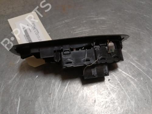 Used Left front window switch Left front window switch PEUGEOT 208 I (CA_, CC_) 1.6 HDi / BlueHDi 75 (75 hp) 27810198 27810198
