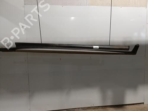 Używane Próg prawy FORD FOCUS IV (HN) 1.0 EcoBoost (125 hp) 28354294