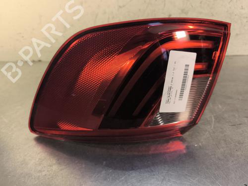 Høyre baklys SEAT IBIZA IV ST (6J8, 6P8) 1.2 TSI (105 hp) 29571947