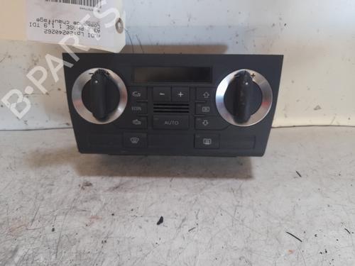 Used Climate control AUDI A3 (8P1) 1.9 TDI (105 hp) 22359218