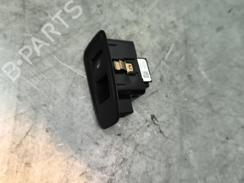 right-front-window-switch-renault-clio-v-b7_-2019-32994362 main image