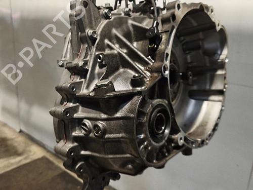 Gearbox HYUNDAI i30 Coupe 1.6 CRDi | BP39639516M3 - Image 4