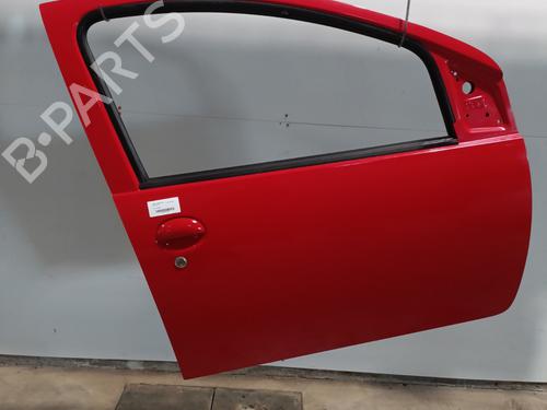 Used Right front door TOYOTA AYGO (_B1_) 1.0 (KGB10_, KGB10R) (68 hp) 29330604