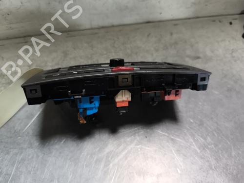 Used Climate control Climate control PEUGEOT 407 (6D_) 2.0 HDi 135 (6DRHRH, 6DRHRE, 6DRHRG, 6DRHRJ) (136 hp) 27810015 27810015