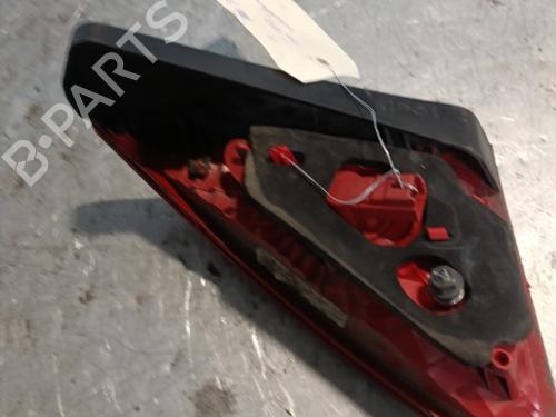 Used Right tailgate light Right tailgate light 21696794 21696794