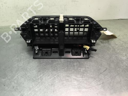 Used Air vent Air vent PEUGEOT 208 II (UB_, UP_, UW_, UJ_) 1.2 PureTech 75 (75 hp) 30553278 30553278