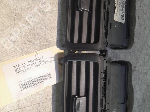 Used Air vent Air vent KIA RIO III (UB) 1.1 CRDi (75 hp) 22421888 22421888