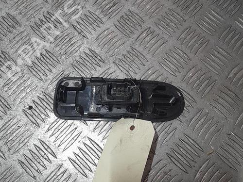 Left front window switch CITROËN C3 II (SC_) 1.2 VTi 82 | BP21701577I27 - Image 2