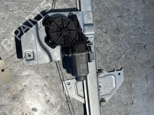 Used Front right window mechanism Front right window mechanism PEUGEOT PARTNER Tepee 1.6 HDi (114 hp) 21704929 21704929