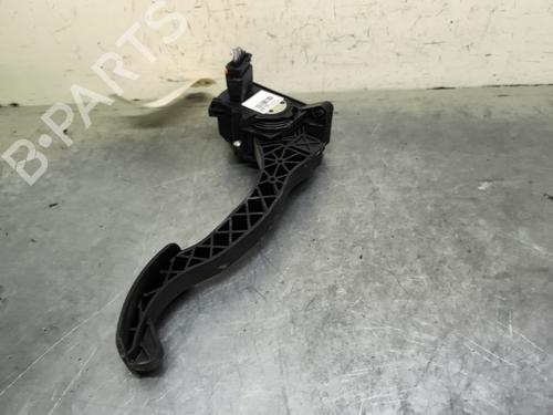 pedal-citroen-c4-picasso-ii-2013-31999925 main image