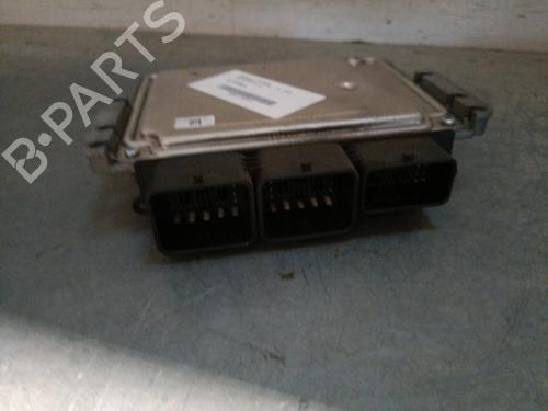 Used Engine control unit (ECU) PEUGEOT 208 I (CA_, CC_) 1.6 HDi (92 hp) 28443805