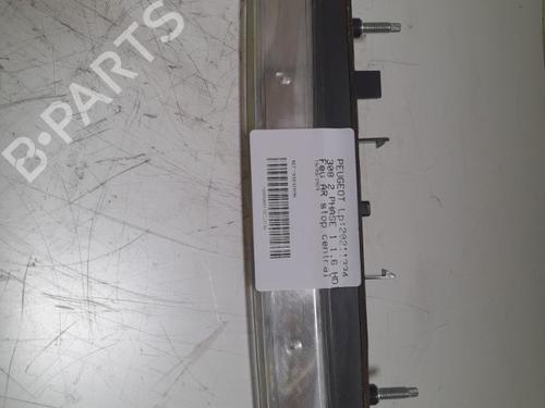 Used Third brake light Third brake light PEUGEOT 308 II (LB_, LP_, LW_, LH_, L3_) 1.6 HDi (92 hp) 21717708 21717708