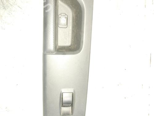 Used Left rear window switch CITROËN C4 AIRCROSS 1.6 HDi 115 AWC (114 hp) 27809983