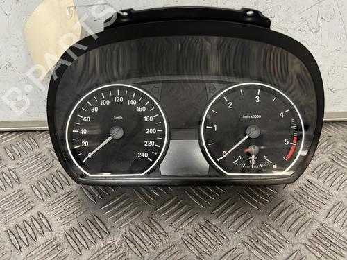 Used Instrument cluster BMW 1 (E87) 118 d (122 hp) 21711409