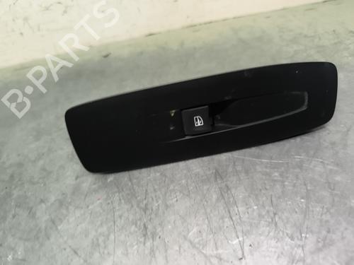 right-front-window-switch-renault-megane-iv-grandtour-k9amn_-2016-31816332 main image