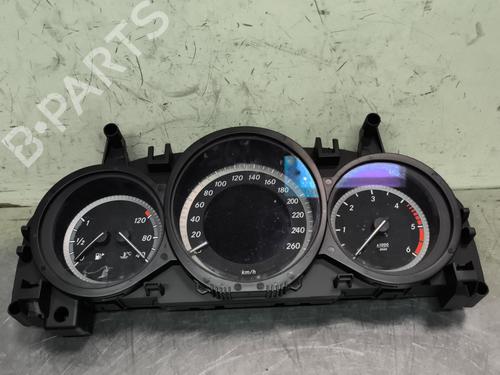 Used Instrument cluster Instrument cluster MERCEDES-BENZ E-CLASS (W212) E 250 CDI / BlueTEC 4-matic (212.082, 212.097) (204 hp) 33051423 33051423