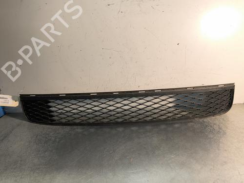 Grill TOYOTA AURIS (_E15_) 1.4 D-4D (NDE150_, NDE150R) (90 hp) 29997355
