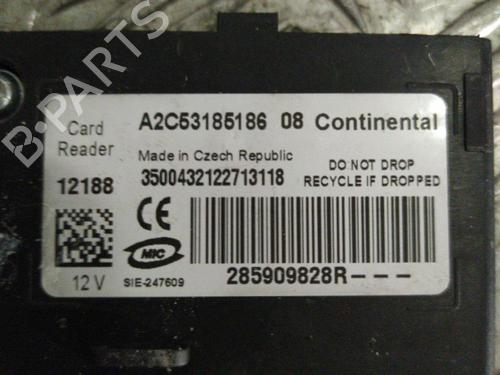 Used Card reader RENAULT MEGANE III Coupe (DZ0/1_) 1.5 dCi (DZ09, DZ0D, DZ1F, DZ1G, DZ14, DZ29) (110 hp) 21704050