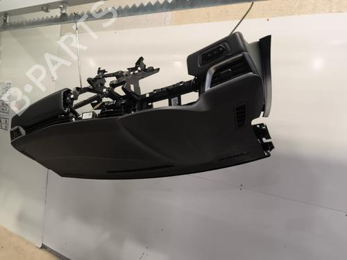 Used Dashboard Dashboard RENAULT CLIO V (B7_) 1.0 TCe 90 (B7MT) (91 hp) 31972399 31972399