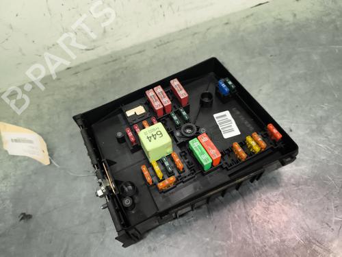 Used Fuse box AUDI A3 Sportback (8PA) 2.0 TDI 16V (140 hp) 30647163