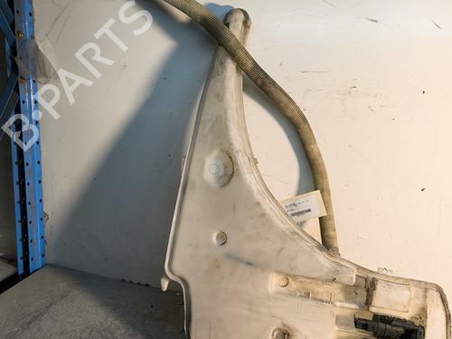 windscreen-washer-tank-bmw-1-e87-2003-2004-2005-2006-2007-2008-2009-2010-2011-2012-2013-29997309 main image