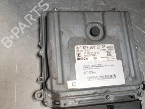 Used Engine control unit (ECU) Engine control unit (ECU) MERCEDES-BENZ M-CLASS (W164) ML 350 CDI 4-matic (164.125, 164.124) (231 hp) 28078165 28078165