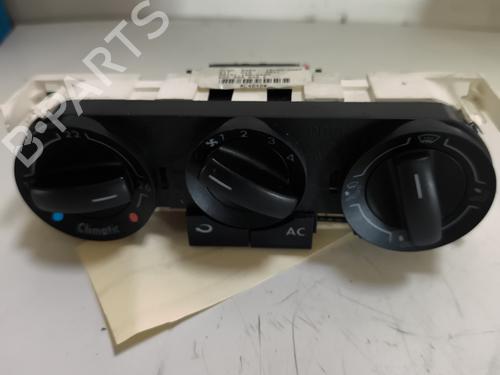 Commande Chauffage VW POLO IV (9N_, 9A_) 1.4 TDI (75 hp) 23846074