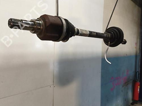 Used Left front driveshaft Left front driveshaft CITROËN C3 III (SX) 1.2 VTi 82 (82 hp) 40539658 40539658