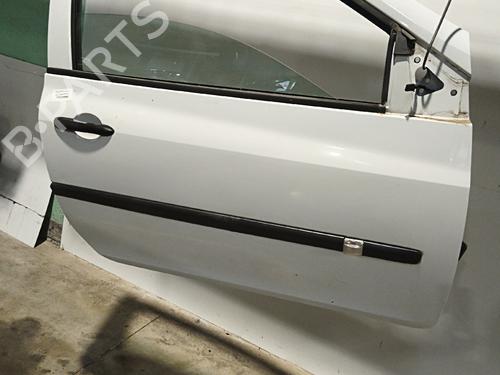 right-front-door-renault-clio-iii-br01-cr01-2005-2006-2007-2008-2009-2010-2011-2012-2013-2014-36320830 main image