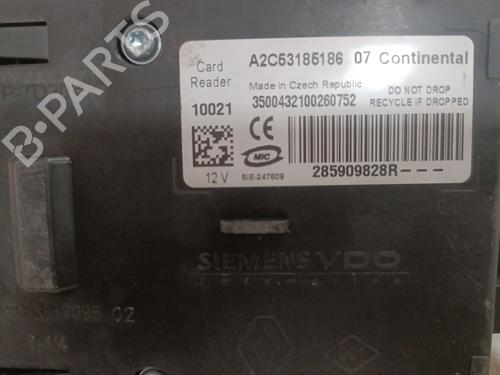 Card reader RENAULT MEGANE III Coupe (DZ0/1_) 1.9 dCi (DZ0N, DZ0J, DZ1J, DZ1K) | BP28173093E4 
