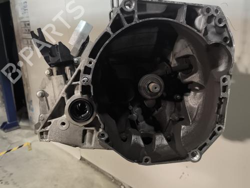Gearbox DACIA SANDERO II TCe 90 (B8M1, B8MA, B8AC) | BP29733730M3