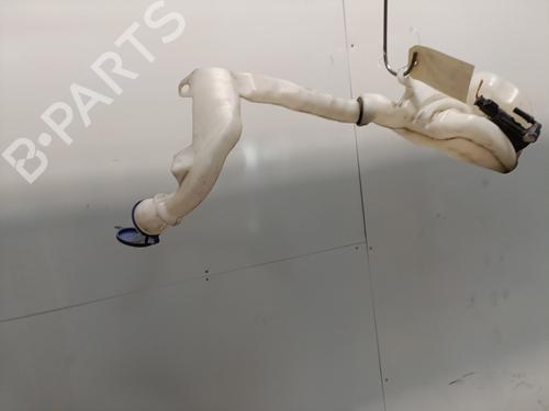 Used Windscreen washer tank PEUGEOT 208 I (CA_, CC_) 1.4 HDi (68 hp) 28442692