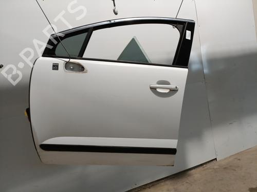 Left front door PEUGEOT 3008 I MPV (0U_) 2.0 HDi Hybrid4 | BP28443219C2