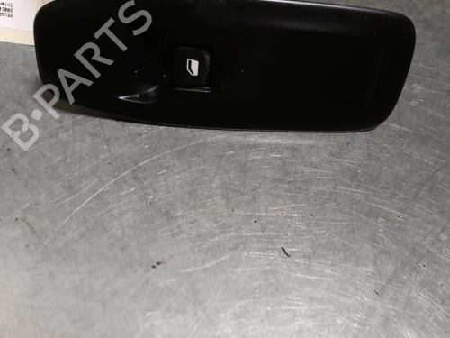 Used Right front window switch PEUGEOT 208 I (CA_, CC_) 1.6 HDi (92 hp) 28443795