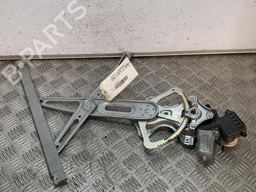 Used Left front window motor TOYOTA YARIS (_P9_) 1.0 VVT-i (KSP90_, KSP90R) (69 hp) 21706457