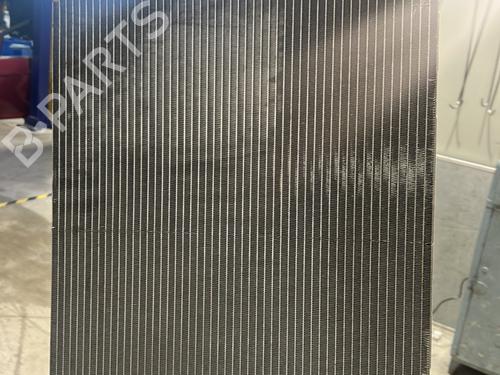 Used Water radiator Water radiator DACIA SANDERO II 1.0 TCe 100 (B8ML) (101 hp) 30356771 30356771