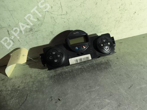 Commande Chauffage RENAULT MEGANE II (BM0/1_, CM0/1_) 1.9 dCi (131 hp) 29081294