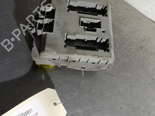Sikringsdose FIAT PUNTO (188_) 1.2 60 (188.030, .050, .130, .150, .230, .250) (60 hp) 29081442